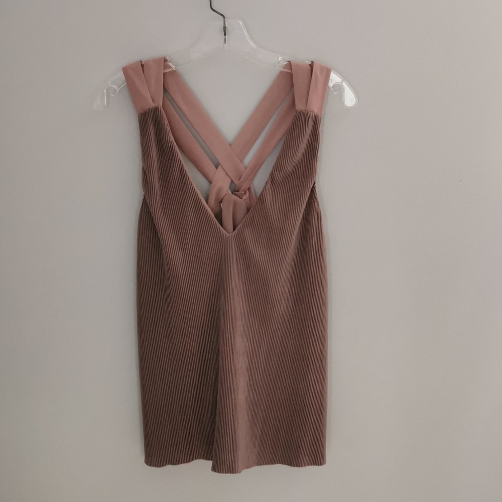 LUSH Flowy V-neck Top